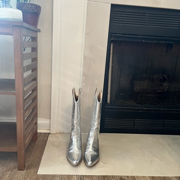 Silver Western Cowboy Boots - Picture 2 of 7